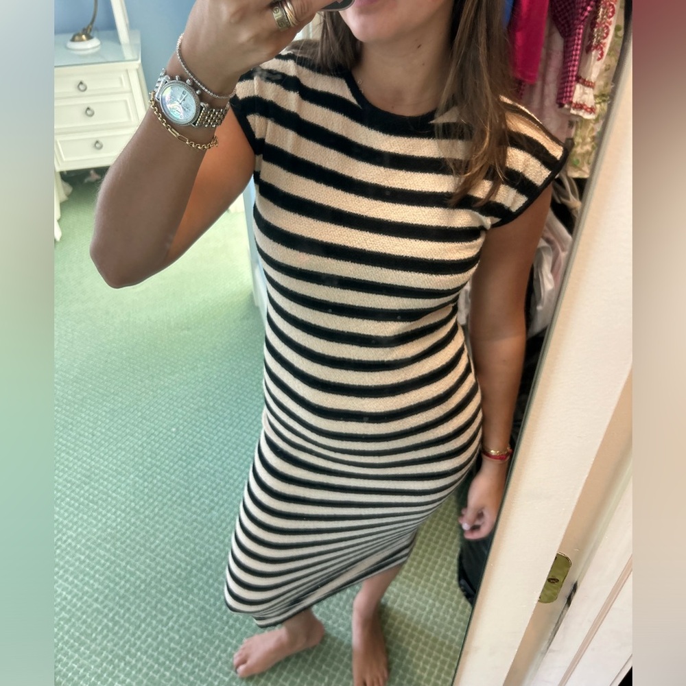 Zara midi dress NEVER WORN, NEW (bought in Paris)